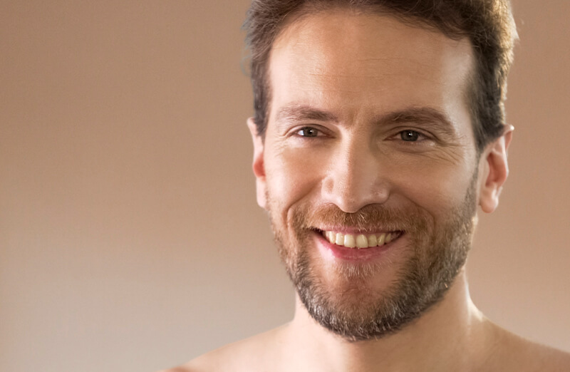 Fel uitstekende oren of flaporen